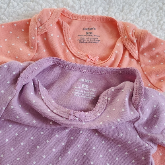 Two Carter's 9m bodysuits - Picture 2 of 6